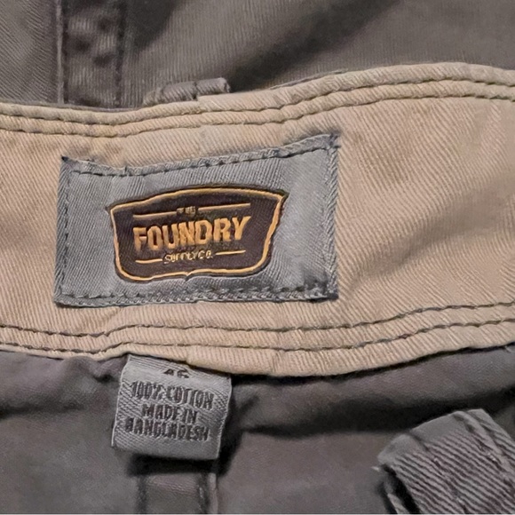 Men's cargo faded black shorts, size 46 - Picture 3 of 3